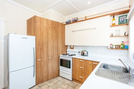 Photo of property in 8 Iranui Road, Inner Kaiti, Gisborne, 4010