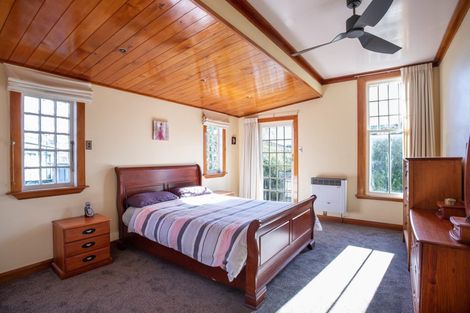 Photo of property in 102 Maxwells Line, Awapuni, Palmerston North, 4412