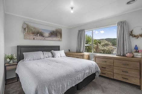 Photo of property in 11 Matariki Grove, Wainuiomata, Lower Hutt, 5014