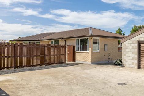 Photo of property in 30 Woodgrove Avenue, North New Brighton, Christchurch, 8083