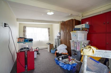 Photo of property in 16 Chrystal Street, Foxton Beach, Foxton, 4815