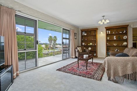 Photo of property in 14 Hall Street, Cambridge, 3434