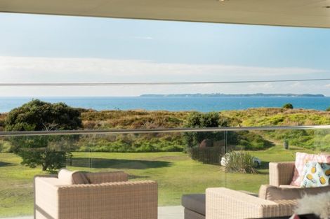 Photo of property in 710 Papamoa Beach Road, Papamoa Beach, Papamoa, 3118