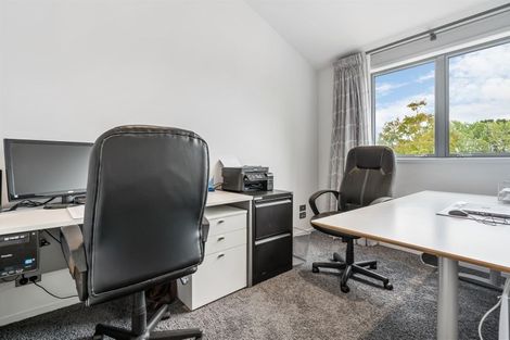 Photo of property in 49a Riverhills Avenue, Pakuranga Heights, Auckland, 2010