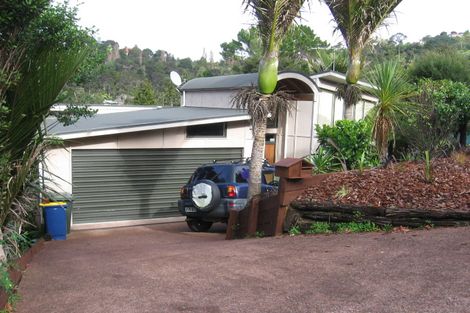 Photo of property in 55 Warner Park Avenue, Laingholm, Auckland, 0604