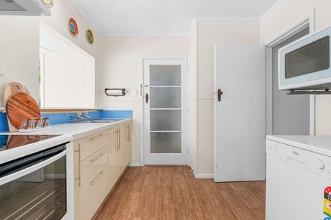 Photo of property in 71 Montgomery Crescent, Bader, Hamilton, 3206