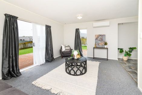Photo of property in 31 Lydia Place, Kelvin Grove, Palmerston North, 4414