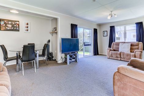 Photo of property in 27 Broadhead Avenue, Tawhero, Whanganui, 4501