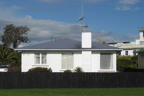 Photo of property in 3 Burns Street, Tawhero, Whanganui, 4501