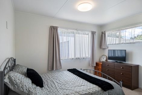 Photo of property in 12 Stuckey Street, Levin, 5510