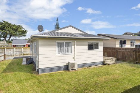 Photo of property in 13a Health Camp Road, Otaki Beach, Otaki, 5512