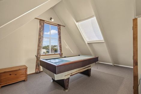 Photo of property in 87 Queen Street, Waitara, 4320