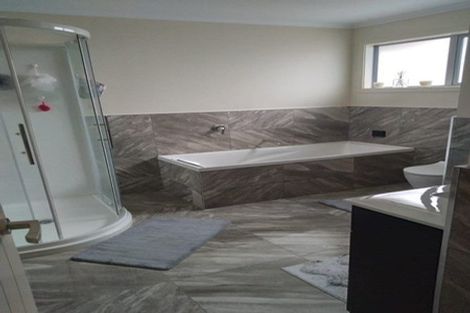 Photo of property in 204a Somerville Street, Shiel Hill, Dunedin, 9013