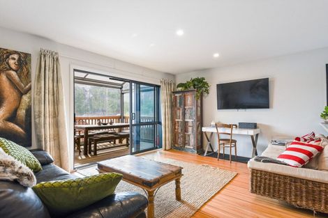 Photo of property in 33 State Highway 30, Lake Rotoma, Rotorua, 3074