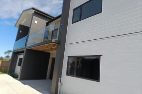 Photo of property in 23f Great South Road, Papatoetoe, Auckland, 2025