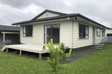 Photo of property in 2/62 Sharland Avenue, Manurewa, Auckland, 2102