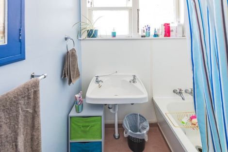 Photo of property in 10 Kauri Street, Gonville, Whanganui, 4501