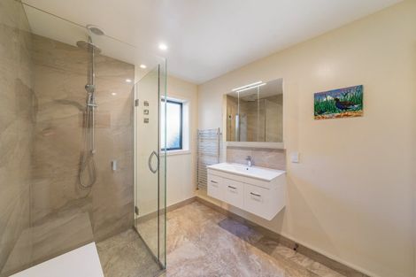 Photo of property in 34b Kenneth Gillies Way, Birchville, Upper Hutt, 5372