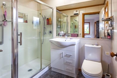 Photo of property in 53 Whangapoua Sh25 Road, Coromandel, 3506