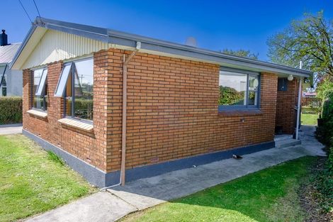 Photo of property in 22 Shakespeare Street, Milton, 9220