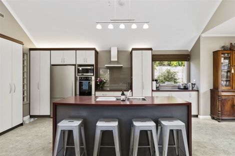 Photo of property in 4 Ardross Avenue, Khandallah, Wellington, 6035