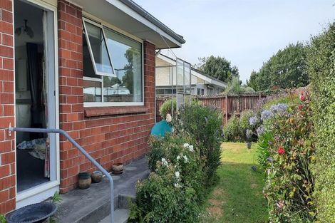 Photo of property in 4/13 Bowen Street, Upper Riccarton, Christchurch, 8041