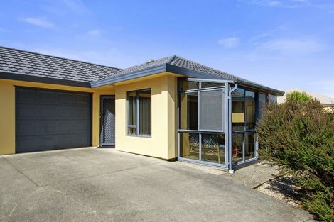 Photo of property in 58a Molesworth Street, Taita, Lower Hutt, 5011