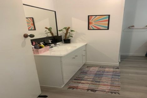 Photo of property in 73 Wallath Road, Westown, New Plymouth, 4310