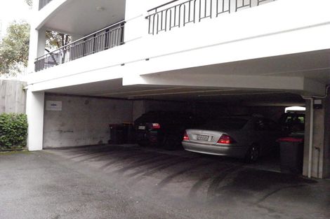 Photo of property in Regent Courts, 12/75 Gloucester Street, Christchurch Central, Christchurch, 8013