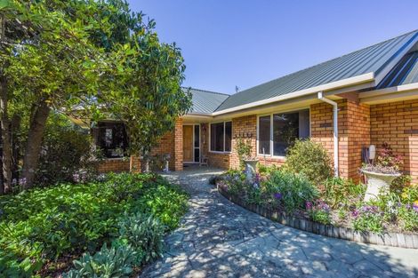 Photo of property in 72 Iwa Street, Mapua, 7005