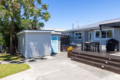 Photo of property in 4 Wycliffe Street, Onekawa, Napier, 4110