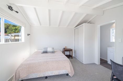 Photo of property in 16 Englefield Road, Belfast, Christchurch, 8051