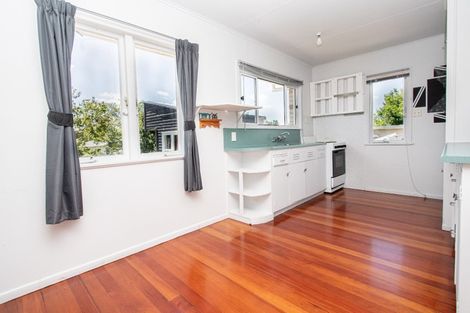 Photo of property in 58 Urlich Avenue, Melville, Hamilton, 3206