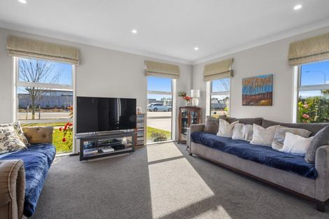 Photo of property in 65 Kippenberger Avenue, Rangiora, 7400