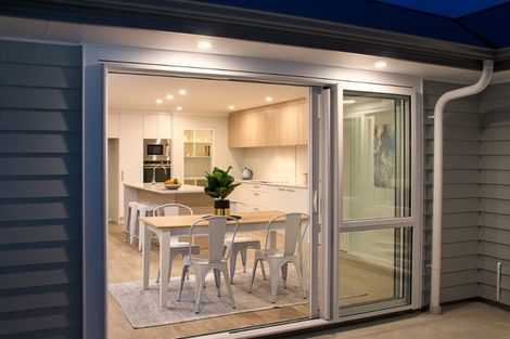 Photo of property in 2 Bellenden Crescent, Pokeno, 2402