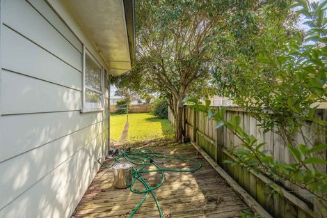 Photo of property in 10 Brentford Place, Manurewa, Auckland, 2102