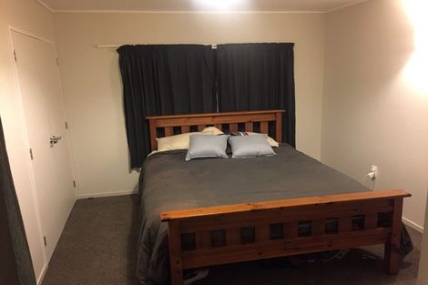 Photo of property in 48a Randwick Crescent, Moera, Lower Hutt, 5010