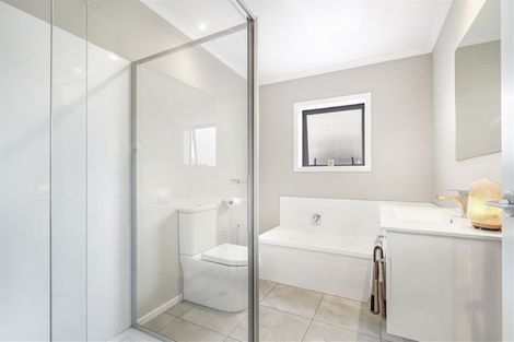 Photo of property in 39 Tennille Street, Flagstaff, Hamilton, 3210