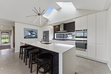 Photo of property in 9 Oriwa Lane, Levin, 5571