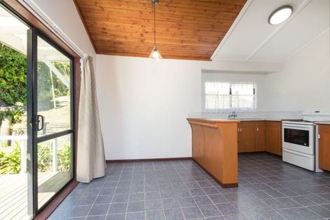 Photo of property in 2/123 Spinella Drive, Bayview, Auckland, 0629