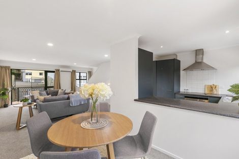 Photo of property in 83a Hill Street, Thorndon, Wellington, 6011