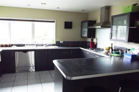 Photo of property in 36 Karamea Street, Whalers Gate, New Plymouth, 4310