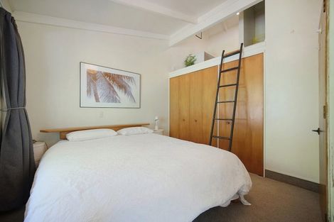 Photo of property in 1/22 Rangatira Road, Birkenhead, Auckland, 0626