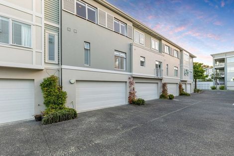 Photo of property in 36 Parkside Drive, Orewa, 0931