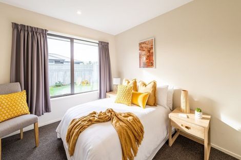 Photo of property in 8 Derek Anderson Place, Halswell, Christchurch, 8025