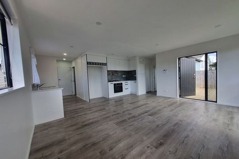 Photo of property in 2 Arnhem Place, Pukekohe, 2120