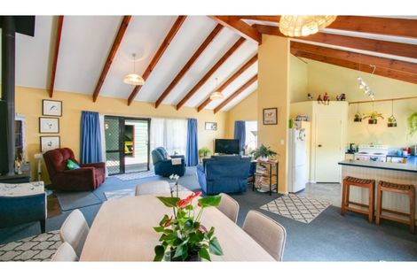 Photo of property in 10 Martin Dale, Raureka, Hastings, 4120