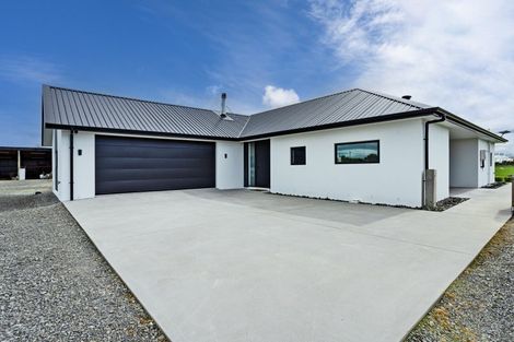 Photo of property in 60 Orion Road East, Makarewa, Invercargill, 9876