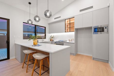 Photo of property in 24 Tipu Crescent, Wainui, 0992