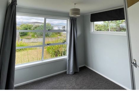 Photo of property in 15 Gray Avenue, Paraparaumu Beach, Paraparaumu, 5032